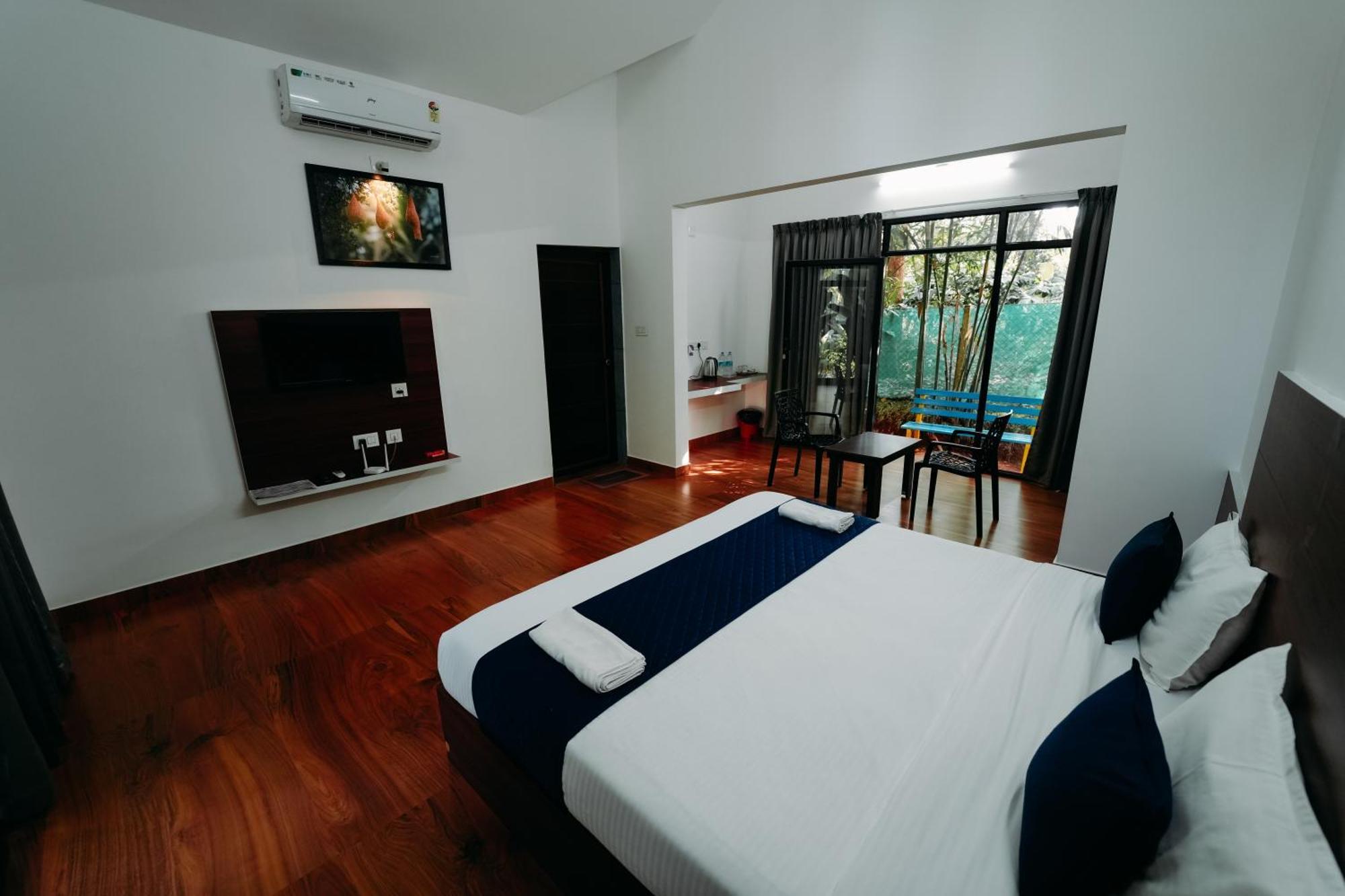 Le Vista Resort Sultan Bathery Exterior photo